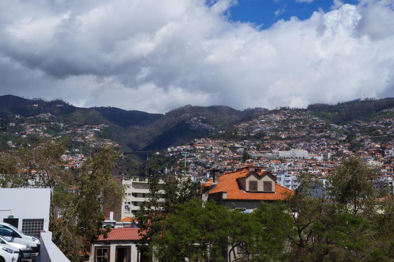 Villa Casa Violeta à Funchal  Extérieur photo
