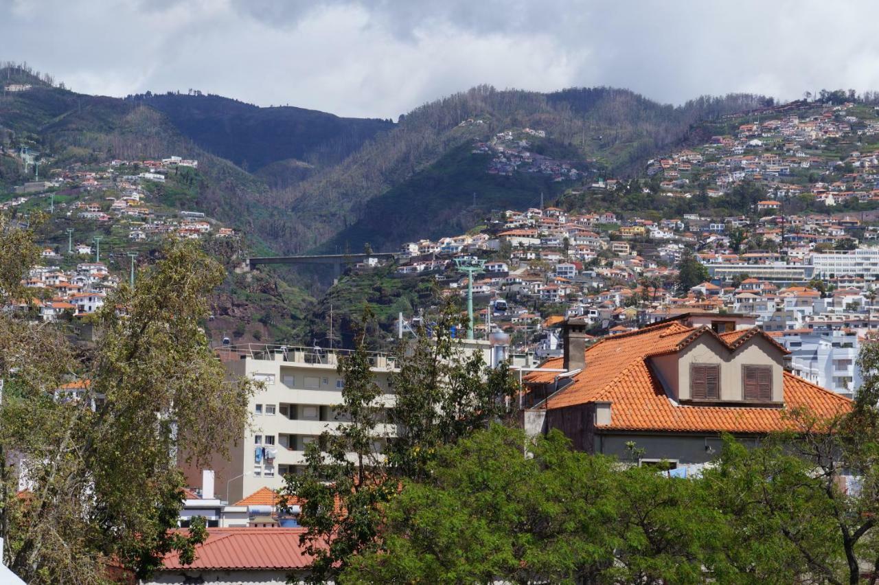 Villa Casa Violeta à Funchal  Extérieur photo